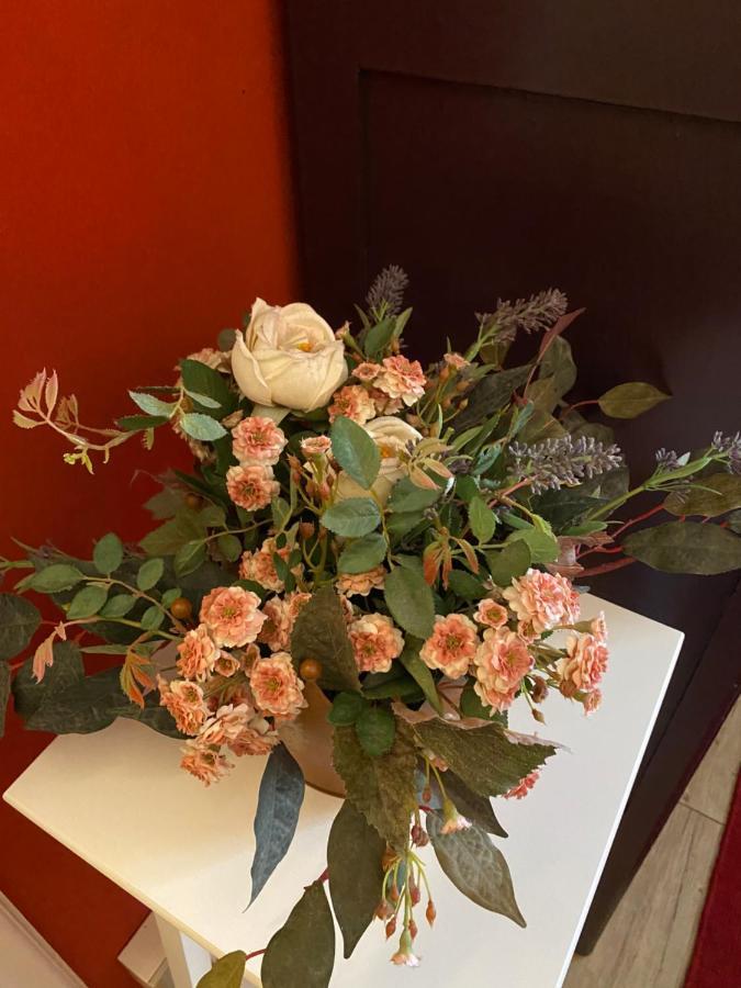 B&B Binot Carmagnola Bagian luar foto