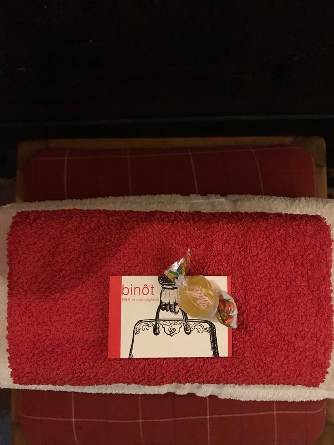 B&B Binot Carmagnola Bagian luar foto